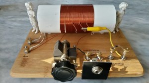 Crystal set, decorated.